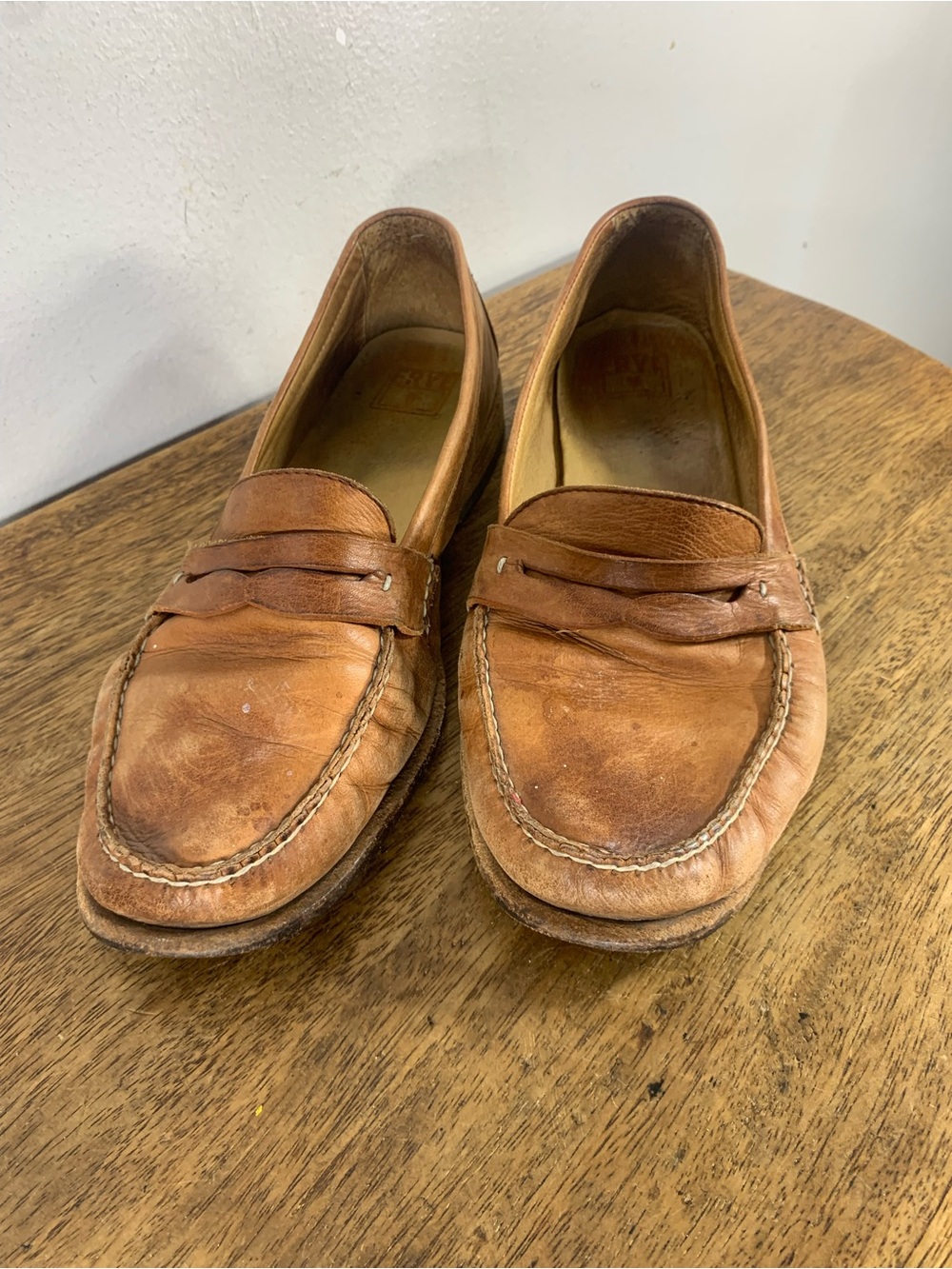 Vintage Frye leather penny loafers - Picture 2 of 9